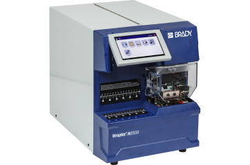 En Brady A6500-skrivare.