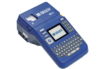 En bärbar Brady M510-skrivare.